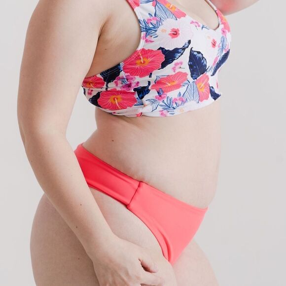 NWT: Crossback Athletic Bikini Swimsuit Top / Sports Bralette in Wild … - Picture 3 of 13